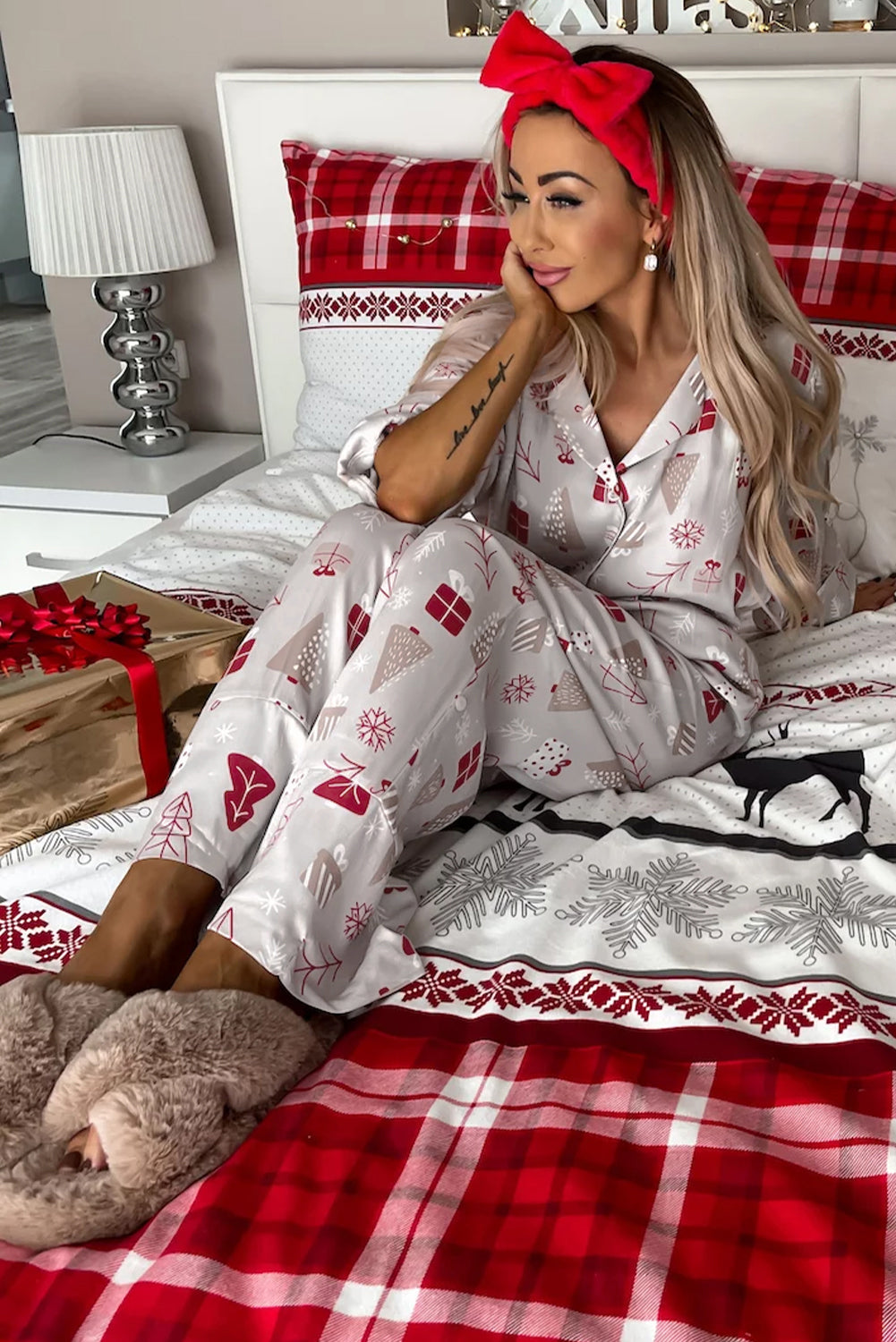 Light Grey Christmas Printed Pajamas